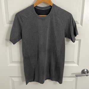 Lululemon Short Sleeve Shirt (Grey)